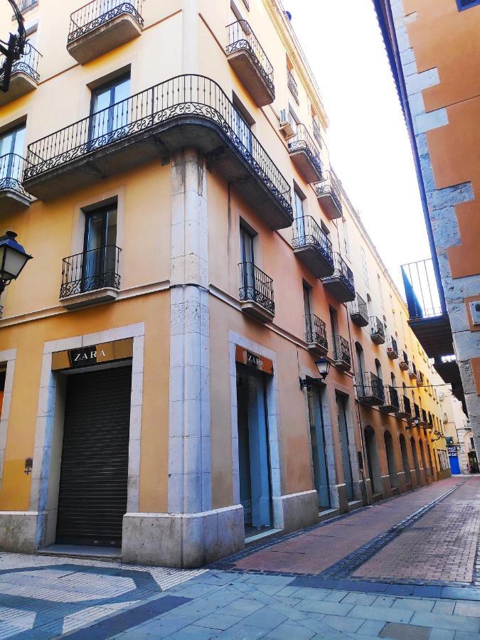 Spiral Stairs Duplex Figueres (Girona) Exterior foto