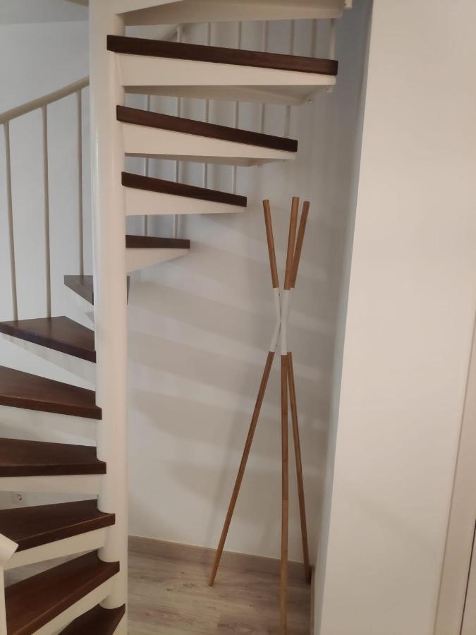 Spiral Stairs Duplex Figueres (Girona) Exterior foto